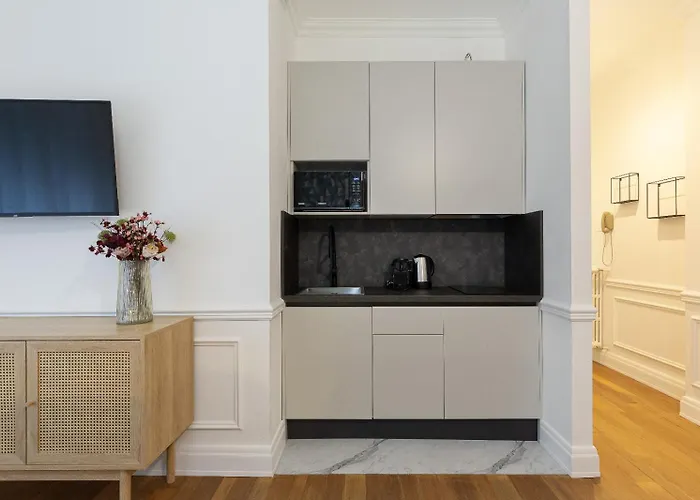 Studio Stresa Апартаменты *